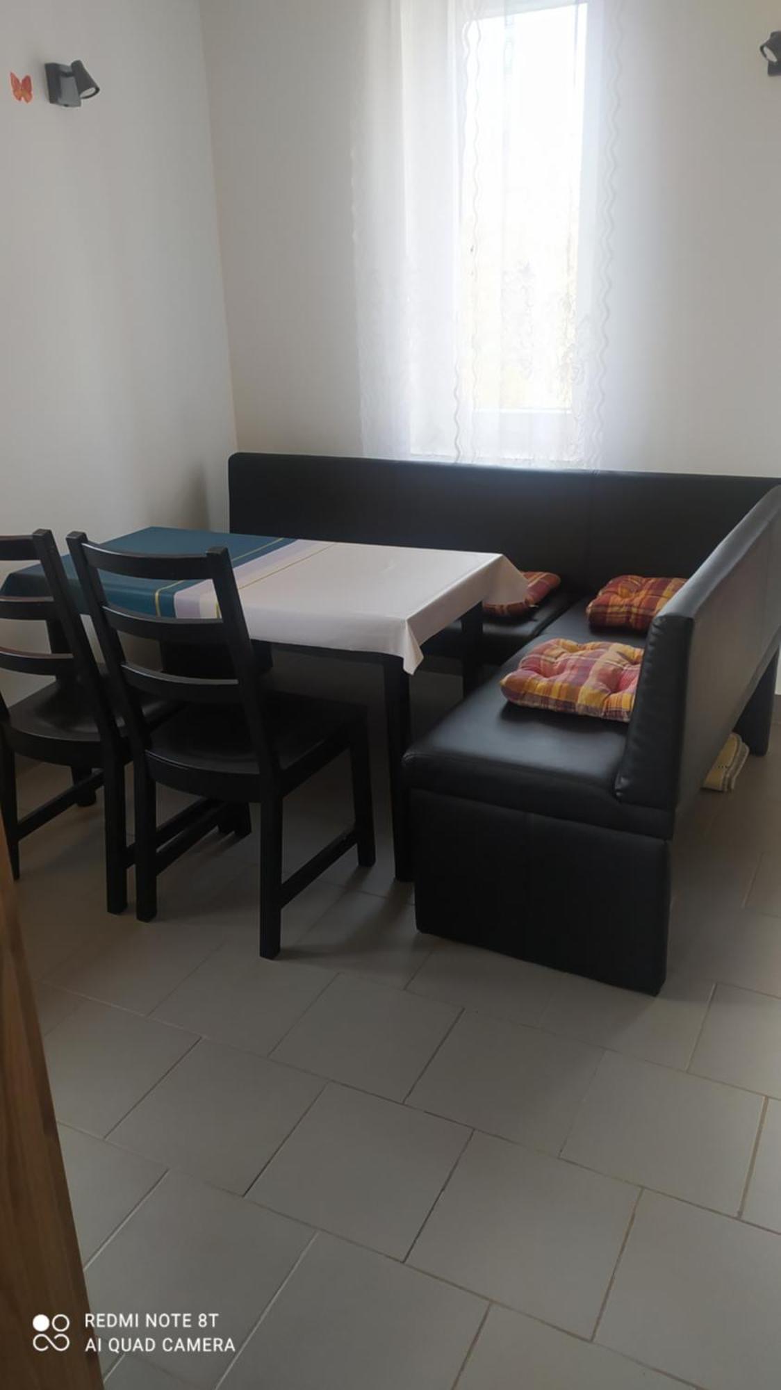 Gdow Riverside Apartments And Tours Bilik gambar